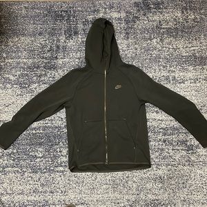 Black Nike Tech Fleece Jacket size small